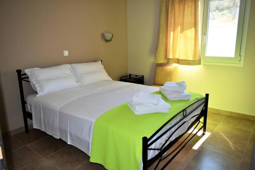 Smailis Apartment 1 Koroni  Eksteriør bilde
